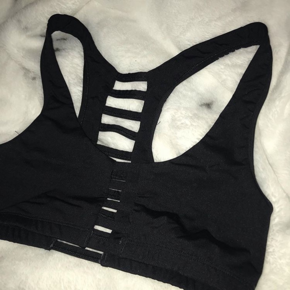 Victoria’s Secret PINK sports bra black